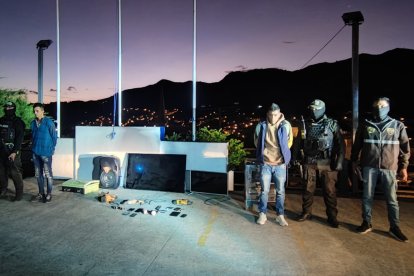 La Policía capturó a un sospechoso de formar parte de una banda delictiva.