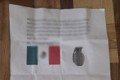 El panfleto amenazante que encontró la Policía.