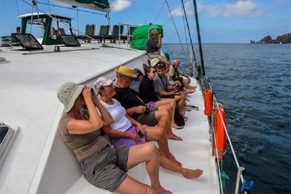 El cobro de la nueva tarifa busca a la vez establecer un modelo de crecimiento que no estrangule más a las islas Galápagos.