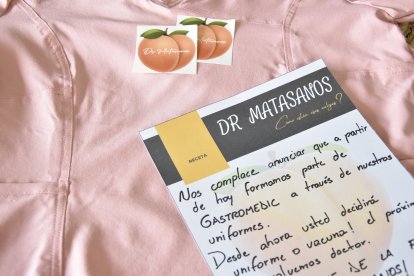 Detalle de la dedicatoria que el Dr. Matasanos da a sus clientes.