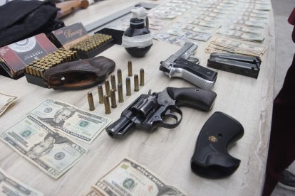 Las evidencias halladas durante el operativo.