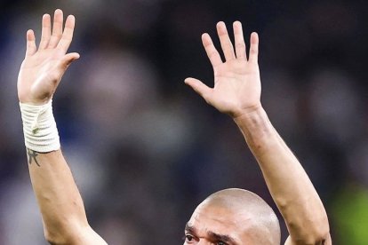 Pepe se despide del fútbol luego de más de dos décadas.