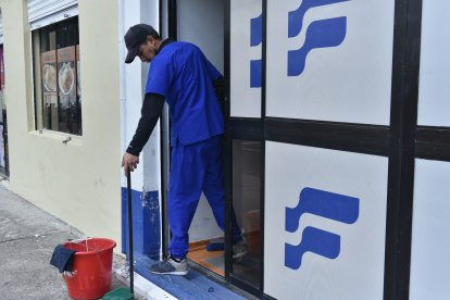 Los empleados de la empresa prefieren no hablar al respecto.