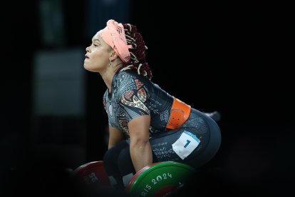 Neisi Dajomes logra medalla de bronce