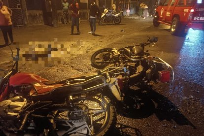 Una víctima quedó calcinada como consecuencia de las llamas.