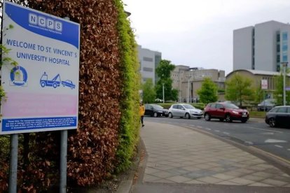Hospital Universitario de San Vicente, lugar de fallecimiento de Tom.