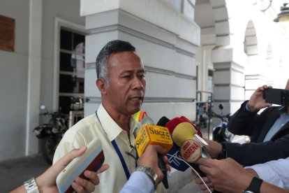 Wilmer Romero, teniente político de la parroquia Puná, exigió justicia por sus compañeros.