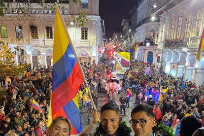Cientos de personas acudieron al recibimiento de Pintado.