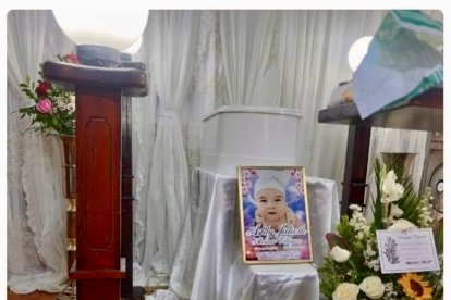 La bebé fue despedida en la morada de sus padres.