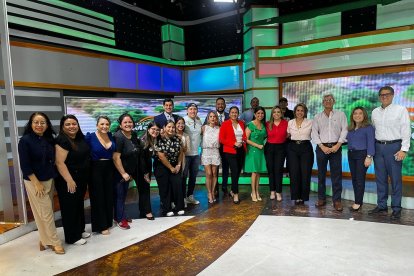 La presentadora Luisa Delgadillo en su despedida de RTS.