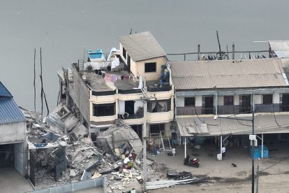Jefe subrogante de Policía, en Machala, confirmó que el muelle atacado le pertenece a uno de los cabecillas del grupo Los Lobos.