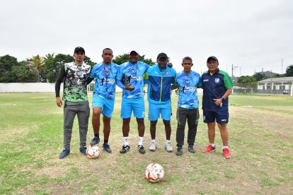El técnico Luis Medina confía en que sus dirigidos eliminarán a Universidad Católica, en la Copa Ecuador.