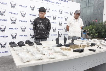 Dos personas fueron detenidas.