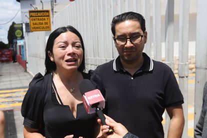 Alexandra Castro, madre de uno de los asesinados, aseguró que su hijo era tranquilo.