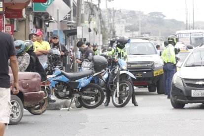 Dos personas han sido detenidas en estos operativos.