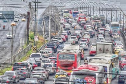 Días atrás en el Puente de la Unidad Nacional se realizaron ya trabajos similares.