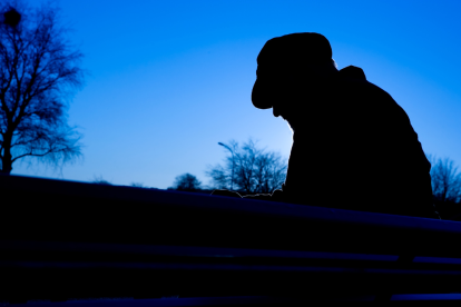 Referencial: la depresión y los problemas personales suelen ser motivos por los que las personas optan por quitarse la vida.