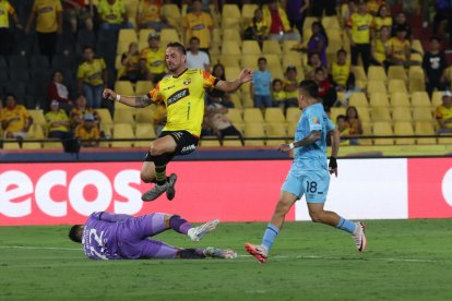 Octavio Rivero sigue haciendo goles.