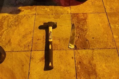 Las evidencia halladas en poder del detenido.