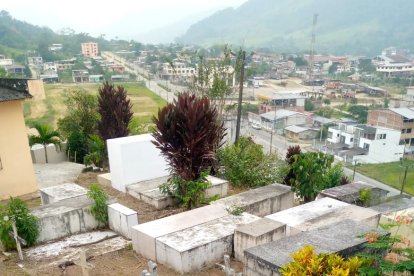 En un cementerio de Centinela del Cóndor se tenía previsto llevar a cabo el sepelio.