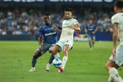 Emelec enfrenta de local a Orense.