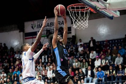 Liga de Quito se impone por 2-0 en la llave ante Piratas de los Lagos. Las victorias fueron en Ibarra.