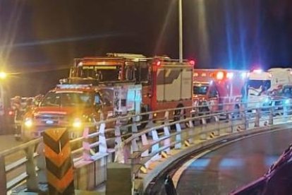 Al sitio acudieron bomberos, policías y paramédicos.