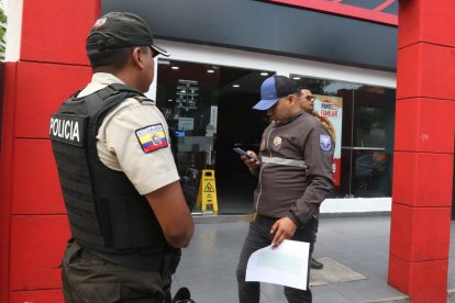 El restaurante que fue el centro de una balacera.