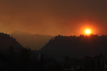 El aire se encuentra afectado por el humo de los incendios.