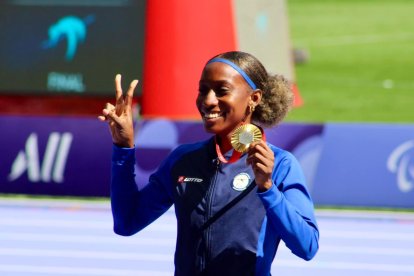 kiara Rodríguez y su segunda medalla de oro en París.