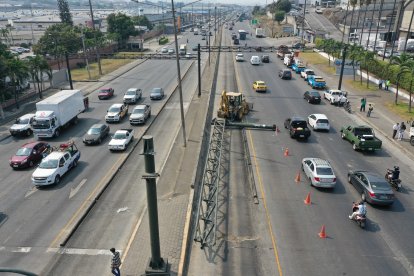 Toma de dron del lugar donde cayó el poste.
