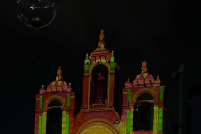 Las imágenes que proyectaron sobre la historia de Riobamba.