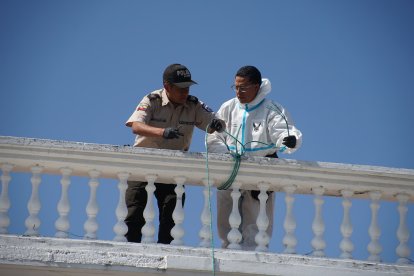 Elementos de socorro intervinieron en el centro de Cayambe.