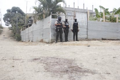 En el sitio donde ocurrió el enfrentamiento aún se veía una mancha de sangre.