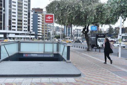 Los usuarios de este medio de transporte subterráneo piden que sea cuidado.