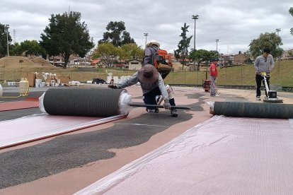 Quince días más tiene previsto tardar la adecuación para su finalización.