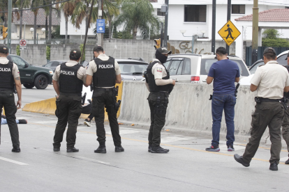 La Policía abatió a un presunto delincuente en Los Ceibos.