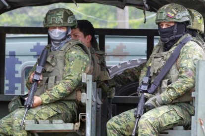 El toque de queda va desde las 22:00 hasta las 05:00