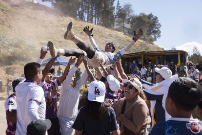 El arquero Bryan Pulupa fue la figura de la Familia Guaigua.