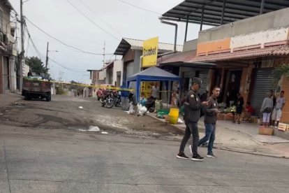 Autoridades llegaron al sitio para recabar indicios