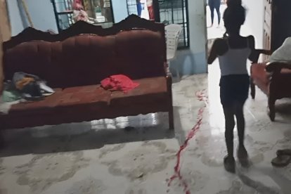 La víctima estaba con su hija, pasando un rato de entretenimiento.