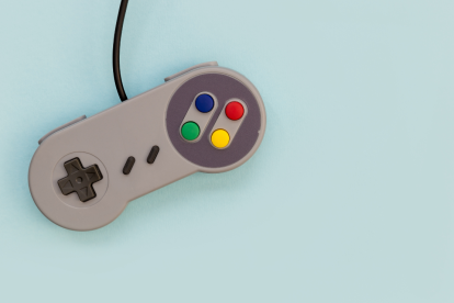 Referencial. Consola de videojuegos.