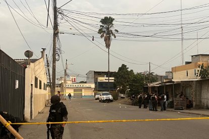Un adolescente fue asesinado en un inmueble de la parroquia Puerto Bolívar.