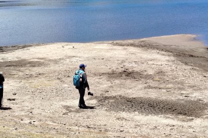Ante este panorama, la población debe prepararse para una eventual escasez de agua.