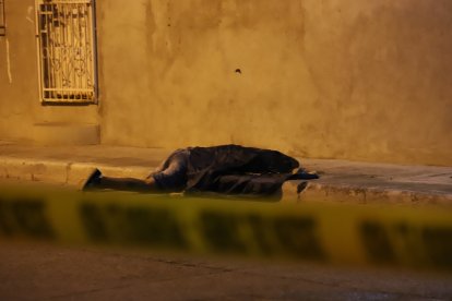 La víctima no pudo escapar de sus verdugas.