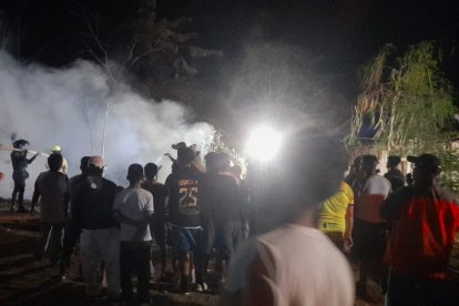 Incendio consumió casas en La Libertad.
