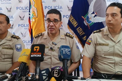 El coronel José Vargas, jefe de la zona 6 de la Policía Nacional, explicó que hubo una riña  en una celda.