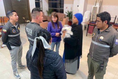 La madre será procesada y niña pasará a tener cuidados especiales por parte de las autoridades.