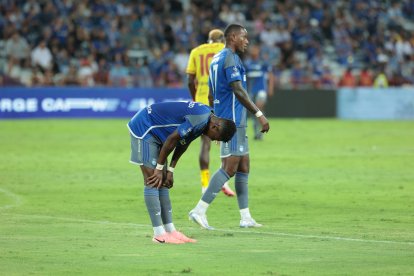 Emelec no puede ante Aucas en el estadio Capwell y empatan 0-0