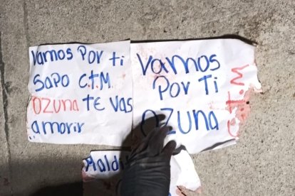 El panfleto tenía un mensaje en contra de una persona.